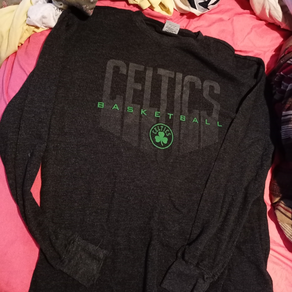 Celtics long sleeve thermal - Picture 3 of 5